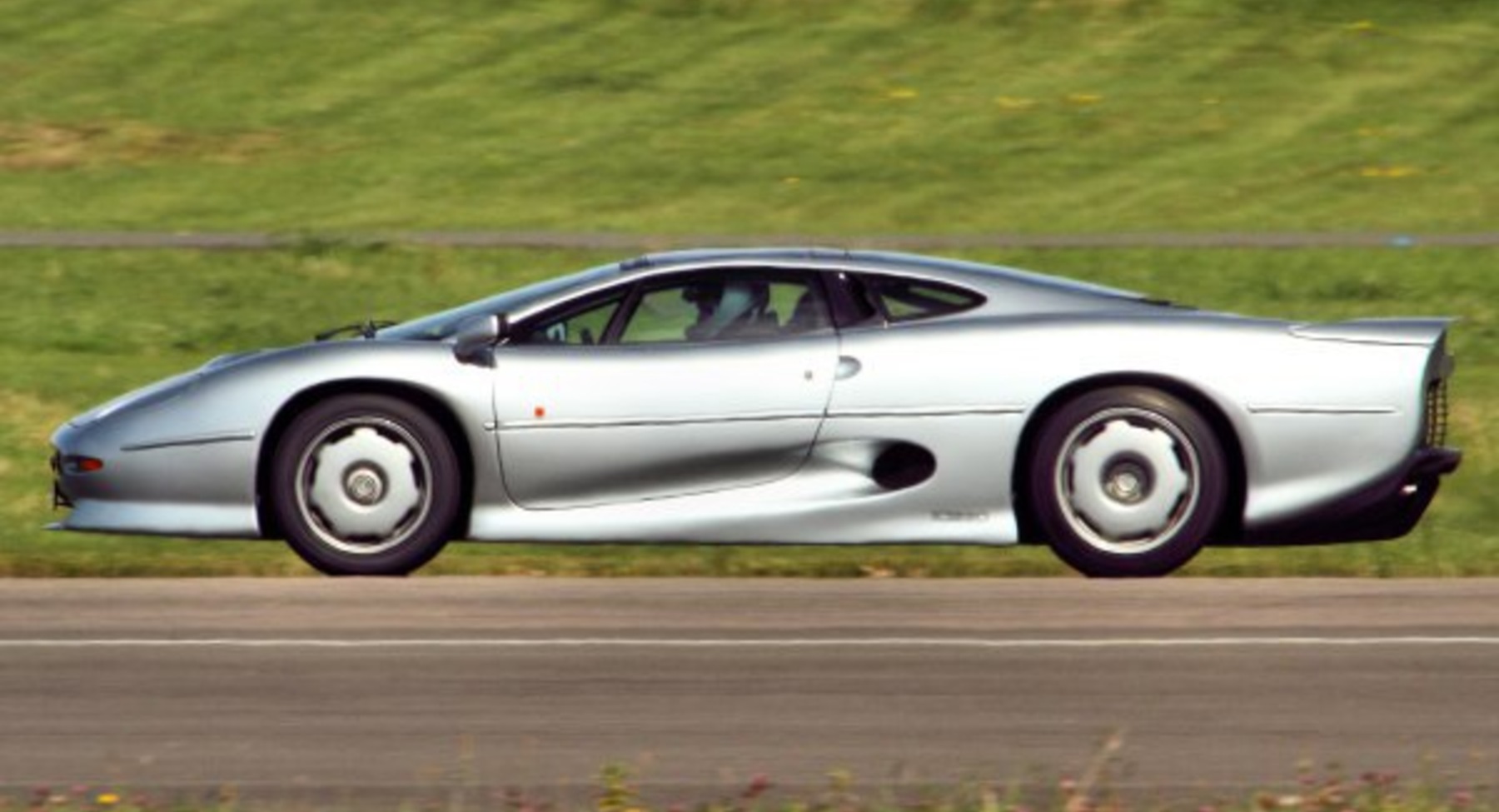 Jaguar XJ220 3.5 BiTurbo V6 (542 Hp) 1992, 1993, 1994 