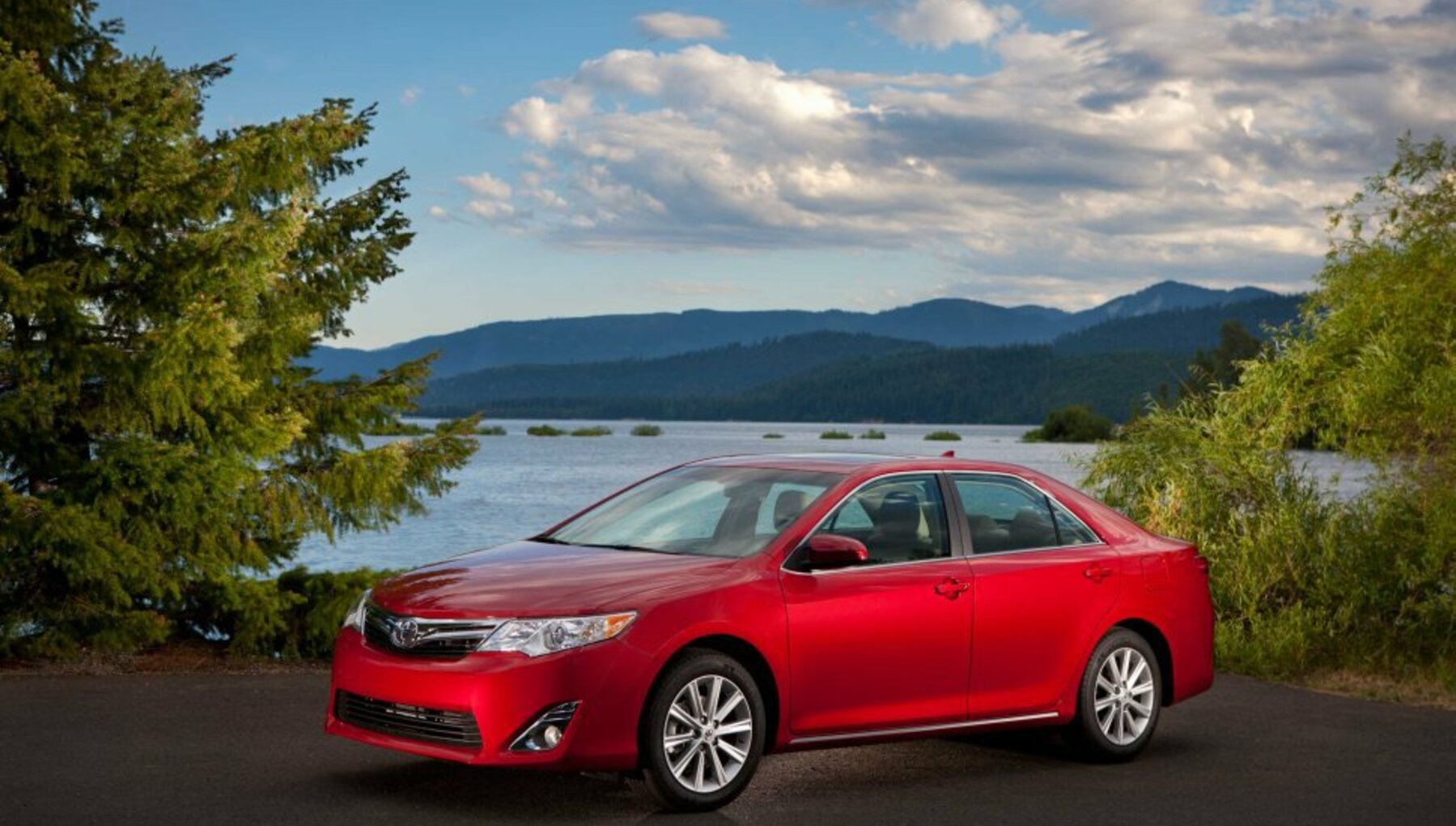 Toyota Camry VII (XV50) 2.5 (178 Hp) Automatic 2011, 2012, 2013, 2014 