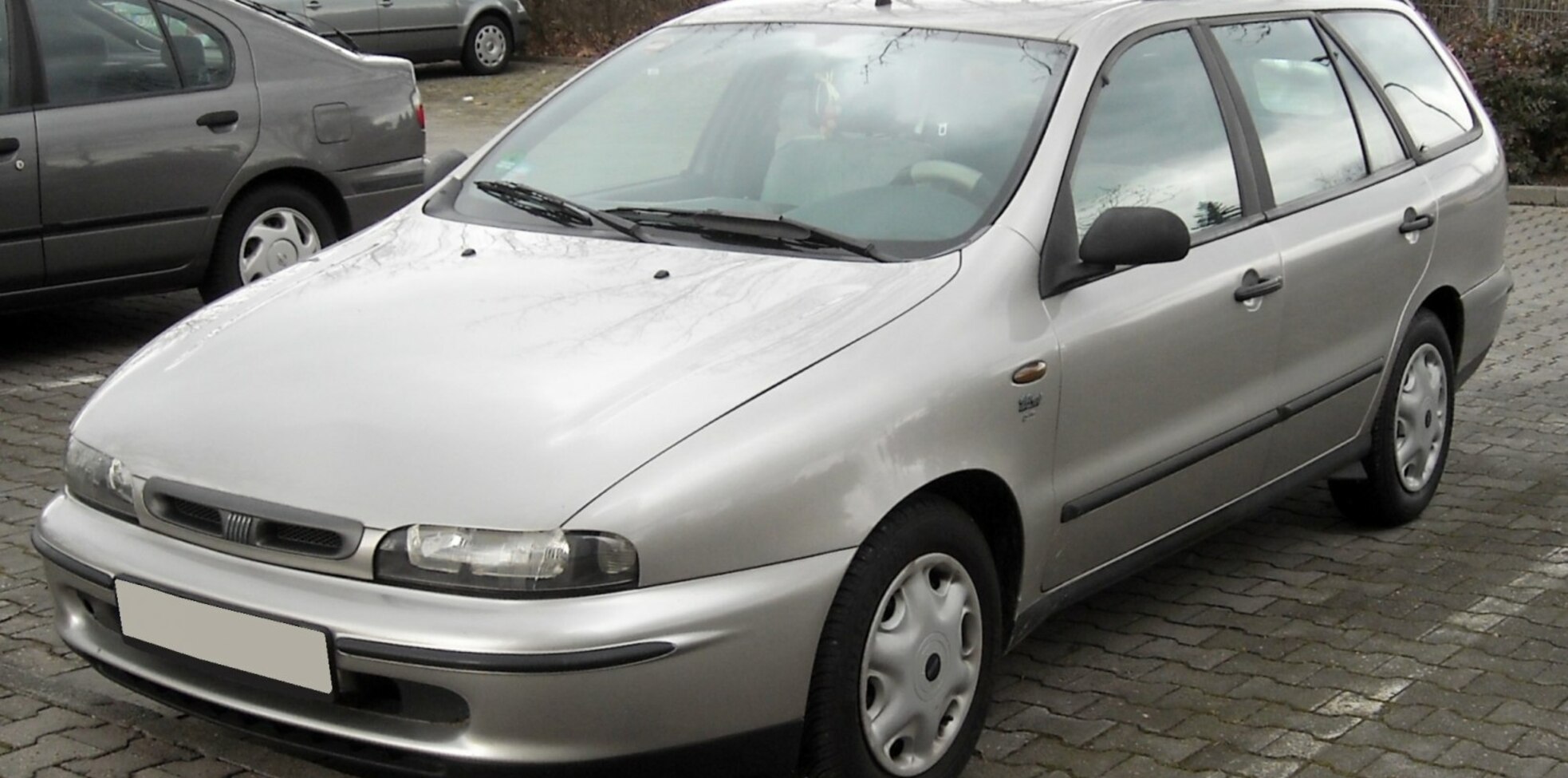 Fiat Marea Weekend (185) 2.4 JTD 130 (130 Hp) 1999, 2000 