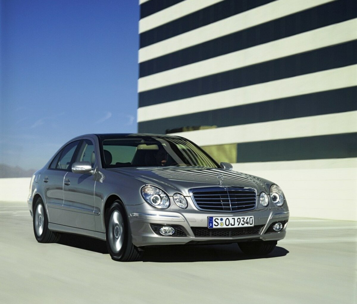 Mercedes-Benz E-class (W211, facelift 2006) E 320 CDI V6 (224 Hp) G-TRONIC 2006, 2007, 2008, 2009 