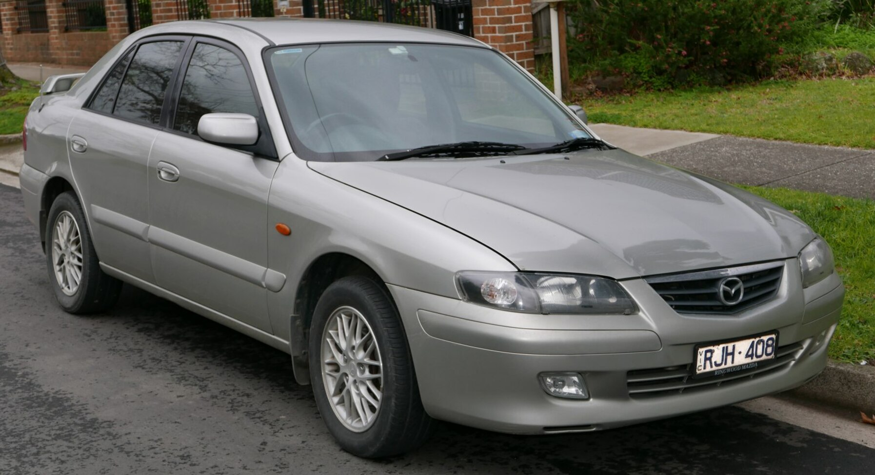 Mazda 626 V (GF) 2.0 (136 Hp) 1998, 1999, 2000, 2001, 2002 