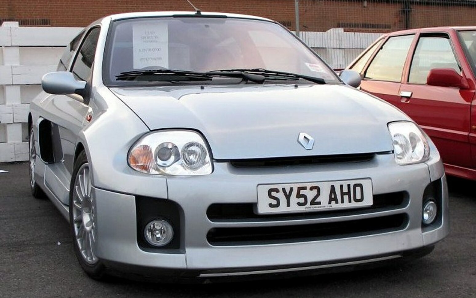 Renault Clio Sport (Phase I) 3.0 V6 (226 Hp) 2000, 2001, 2002