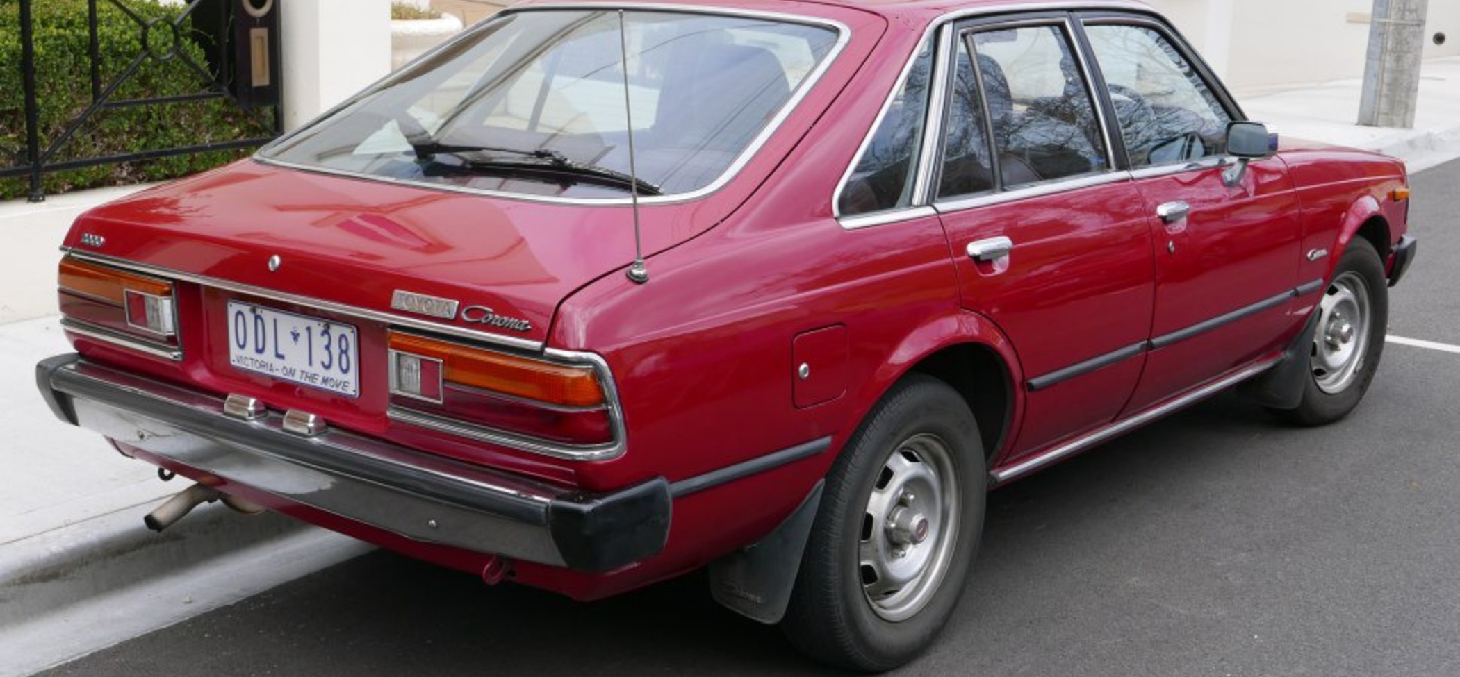 Toyota Corona Hatch (TT) 1.8 (86 Hp) 1978, 1979, 1980, 1981 