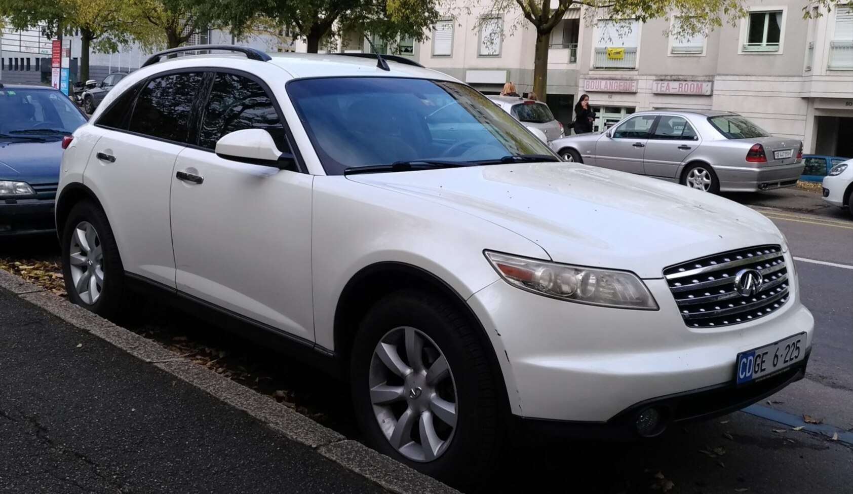 Infiniti FX35 3.5 i V6 24V AWD (283 Hp) 2003, 2004, 2005, 2006, 2007, 2008, 2009 