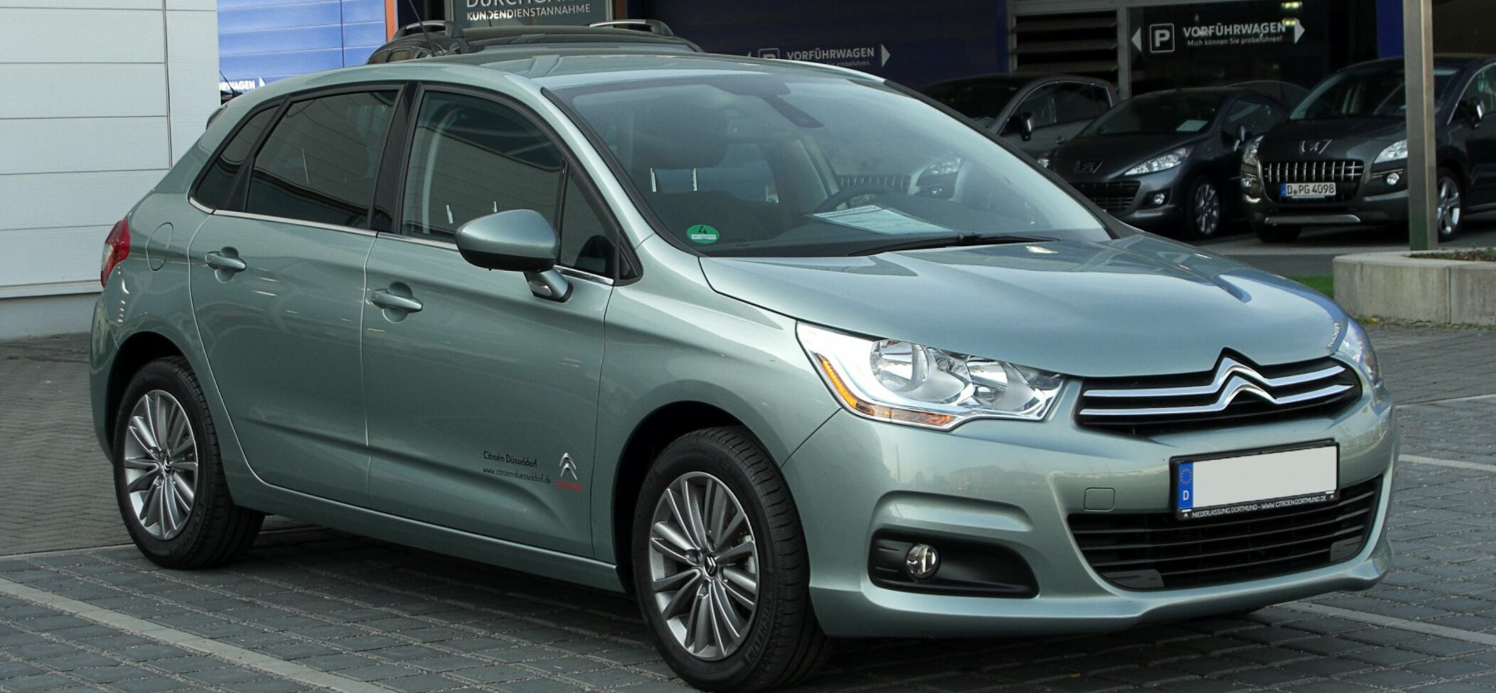 Citroen C4 II Hatchback (Phase I, 2010) 1.2 PureTech (130 Hp) 2014, 2015 