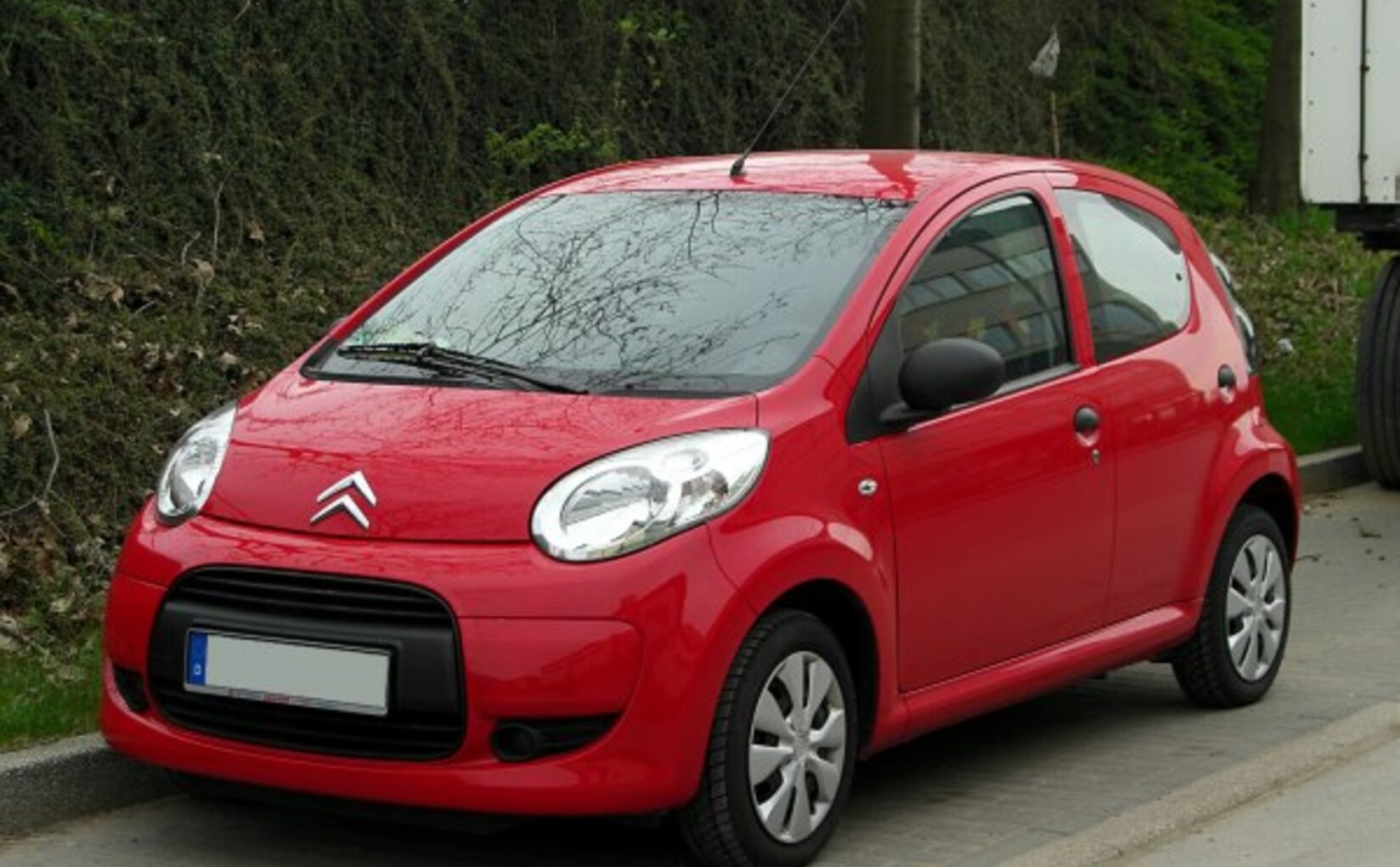 Citroen C1 I (Phase II, 2008 5-door) 1.0i (68 Hp) SensoDrive 2008, 2009, 2010, 2011, 2012 