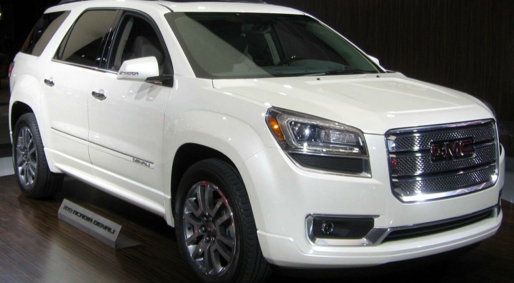 GMC Acadia I (facelift 2013) Denali 3.6 V6 (288 Hp) Automatic 2013, 2014, 2015, 2016 