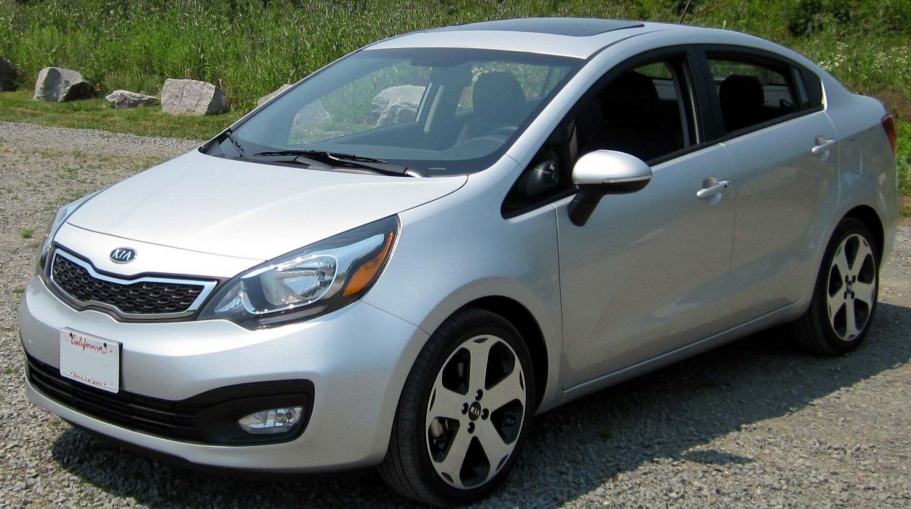 Kia Rio III Sedan (UB) 1.2 16V (85 Hp) 2011, 2012, 2013, 2014, 2015 