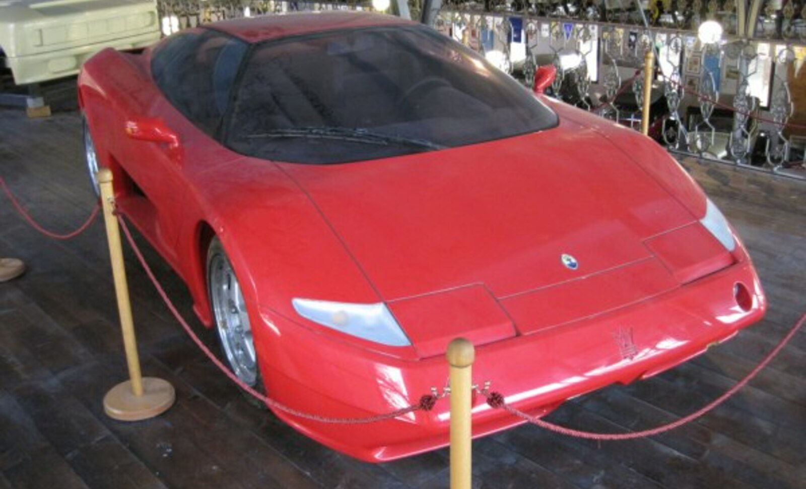 Maserati Chubasco (Concept) 3.2 i V8 32V Turbo (430 Hp) 1990, 1991, 1992, 1993