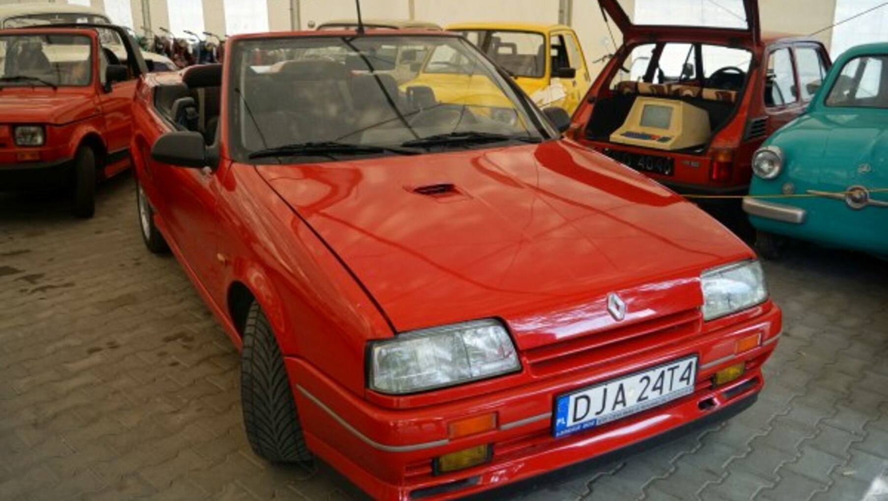 Renault 19 I Cabriolet (D53) 1.7 (90 Hp) 1991, 1992 