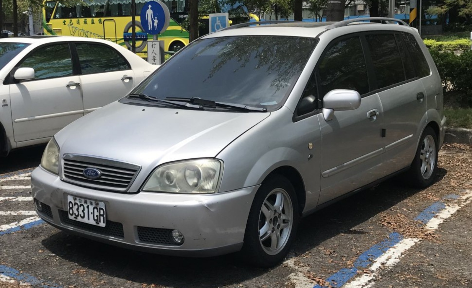 Ford Ixion 1.8 (133 Hp) 1999, 2000, 2001, 2002, 2003, 2004, 2005 