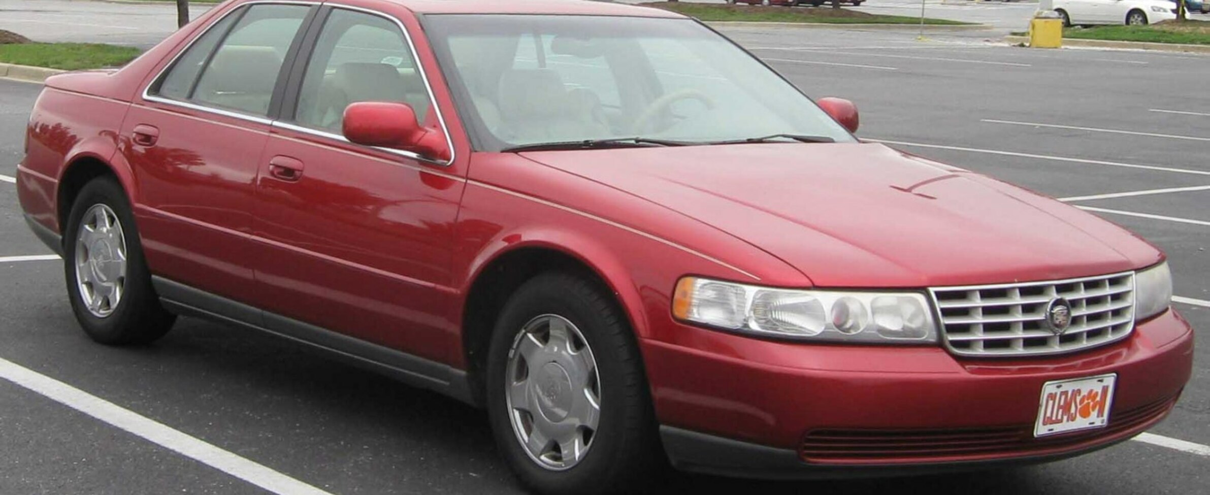 Cadillac Seville V 4.6 i V8 32 (305 Hp) 1997, 1998, 1999, 2000, 2001, 2002, 2003, 2004 