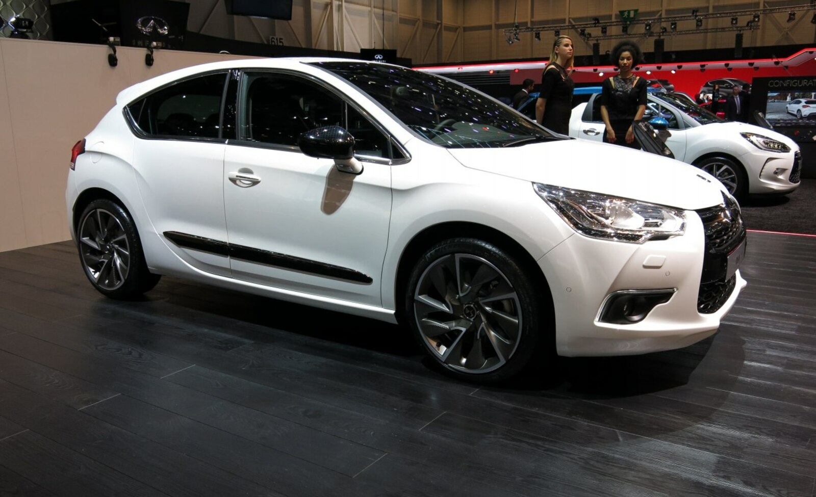 Citroen DS4 1.6 e-HDi (115 Hp) 2012, 2013, 2014 