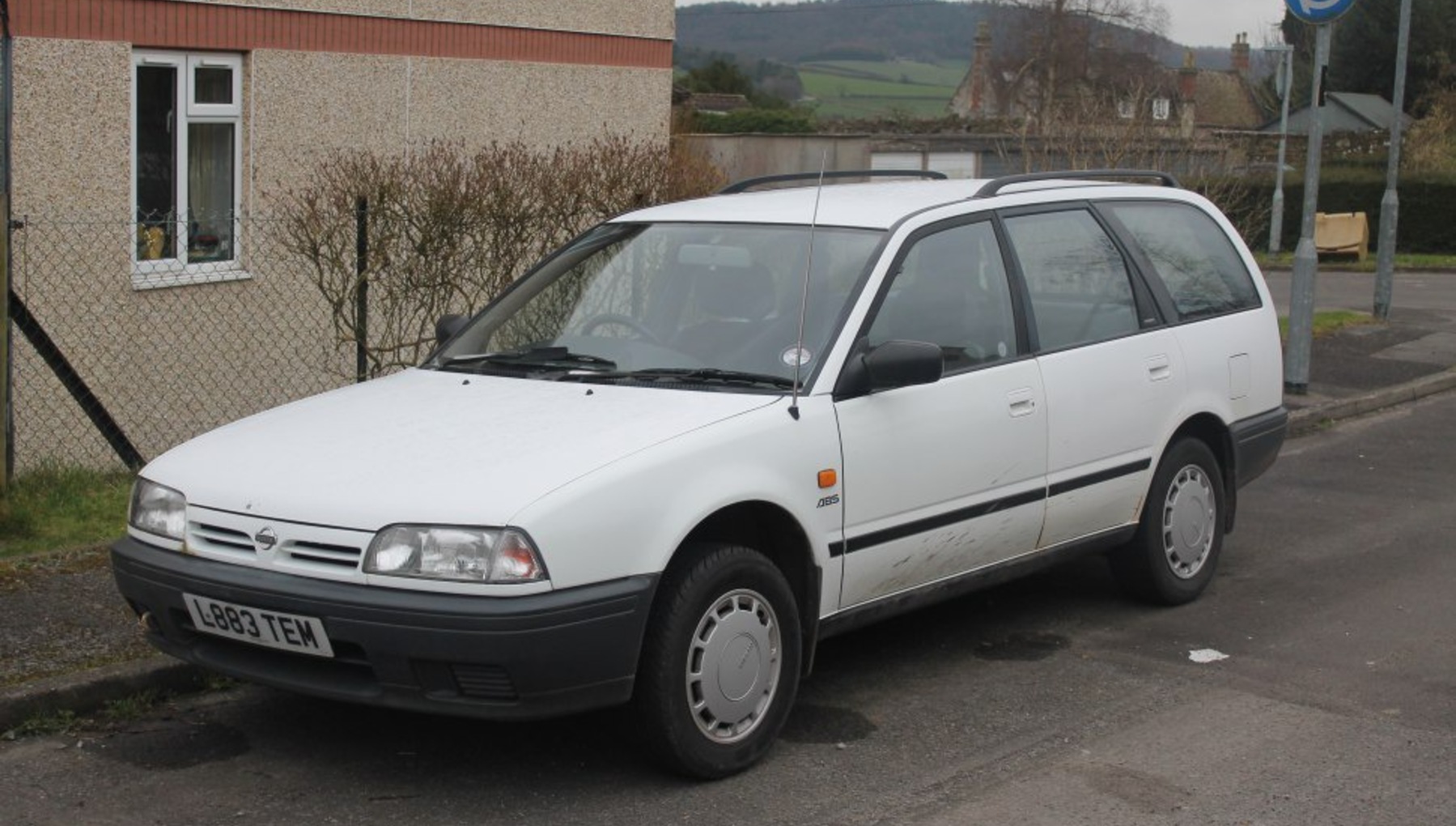 Nissan Primera Wagon (P10) 2.0 i (115 Hp) 1990, 1991, 1992, 1993, 1994, 1995 