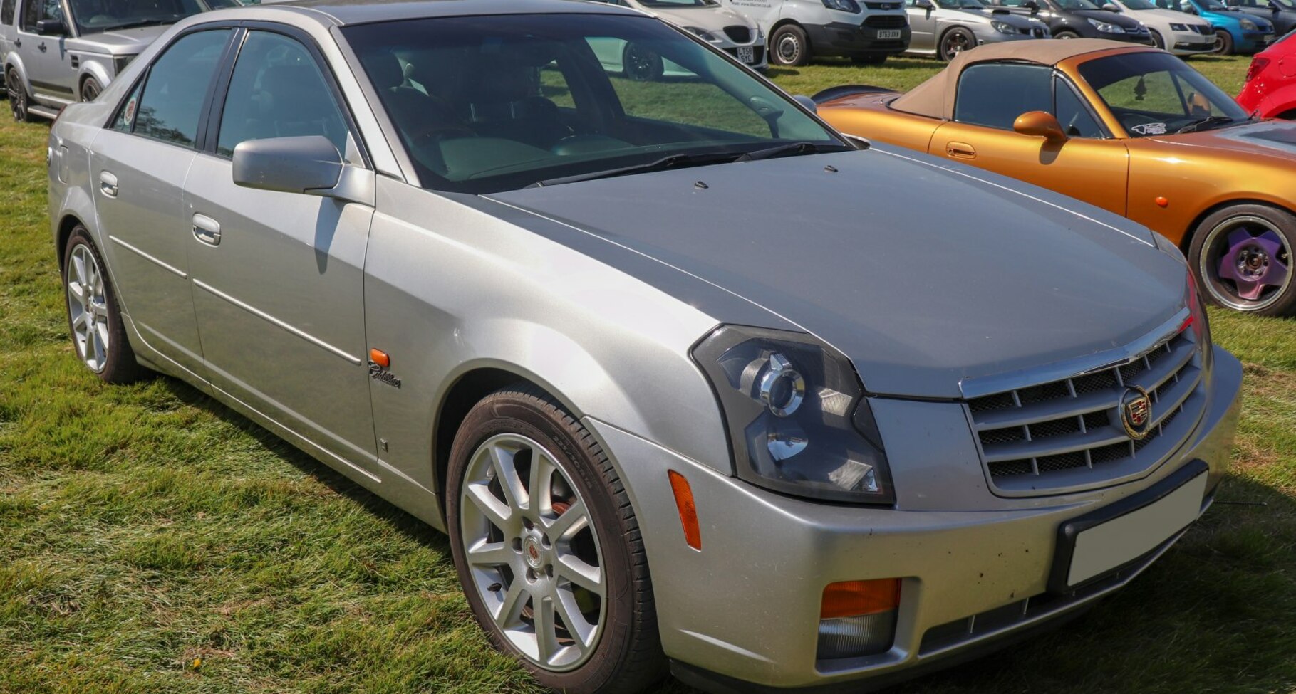 Cadillac CTS I V 6.0 i V8 (405 Hp) 2004, 2005, 2006, 2007 