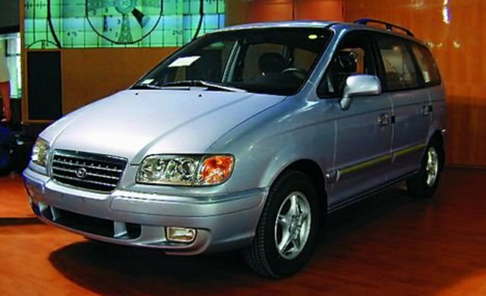 Hyundai Trajet (FO) 2.0 i 16V (136 Hp) 2000, 2001, 2002, 2003, 2004 