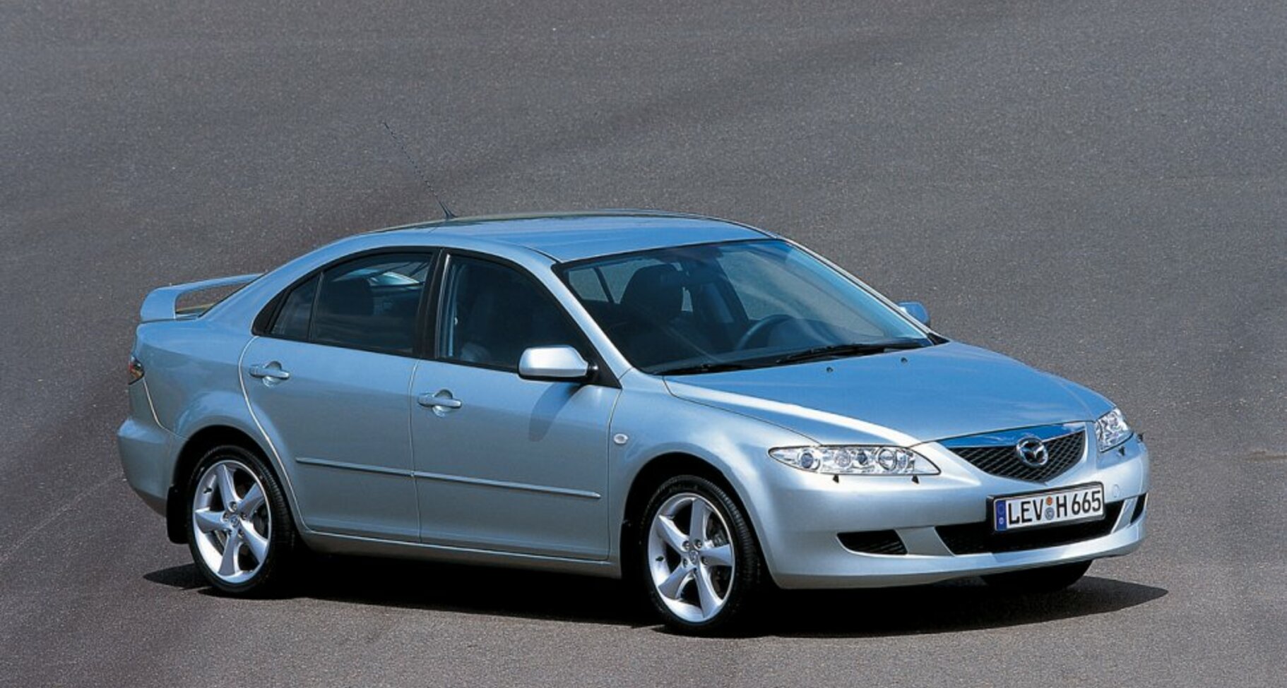 Mazda 6 I Hatchback (Typ GG/GY/GG1) 1.8 (120 Hp) 2002, 2003, 2004, 2005 