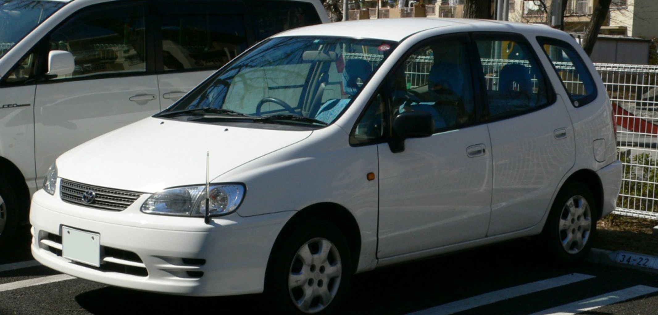 Toyota Corolla Spacio VIII (E110) 1.8i (125 Hp) 1997, 1998, 1999, 2000, 2001 