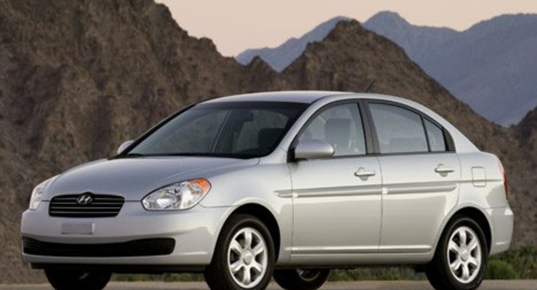 Hyundai Verna Sedan 1.6 i 16V (112 Hp) Automatic 2006, 2007, 2008, 2009 