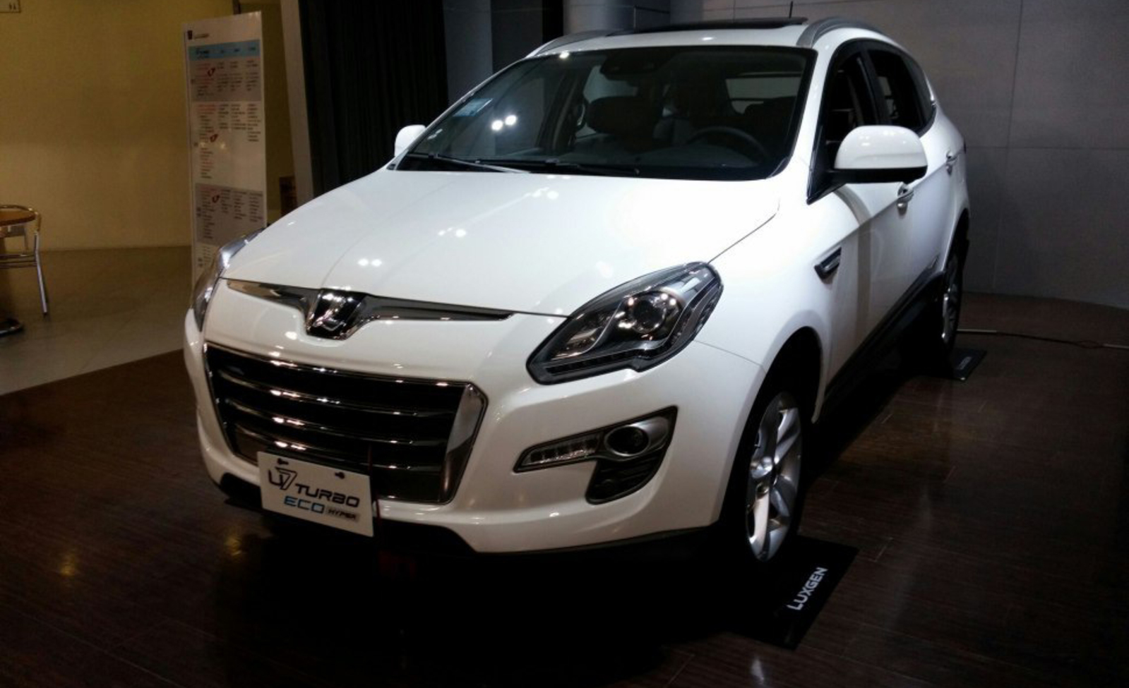 Luxgen U7 (facelift 2014) 2.2i (175 Hp) Automatic 2014, 2015, 2016, 2017, 2018, 2019, 2020, 2021 