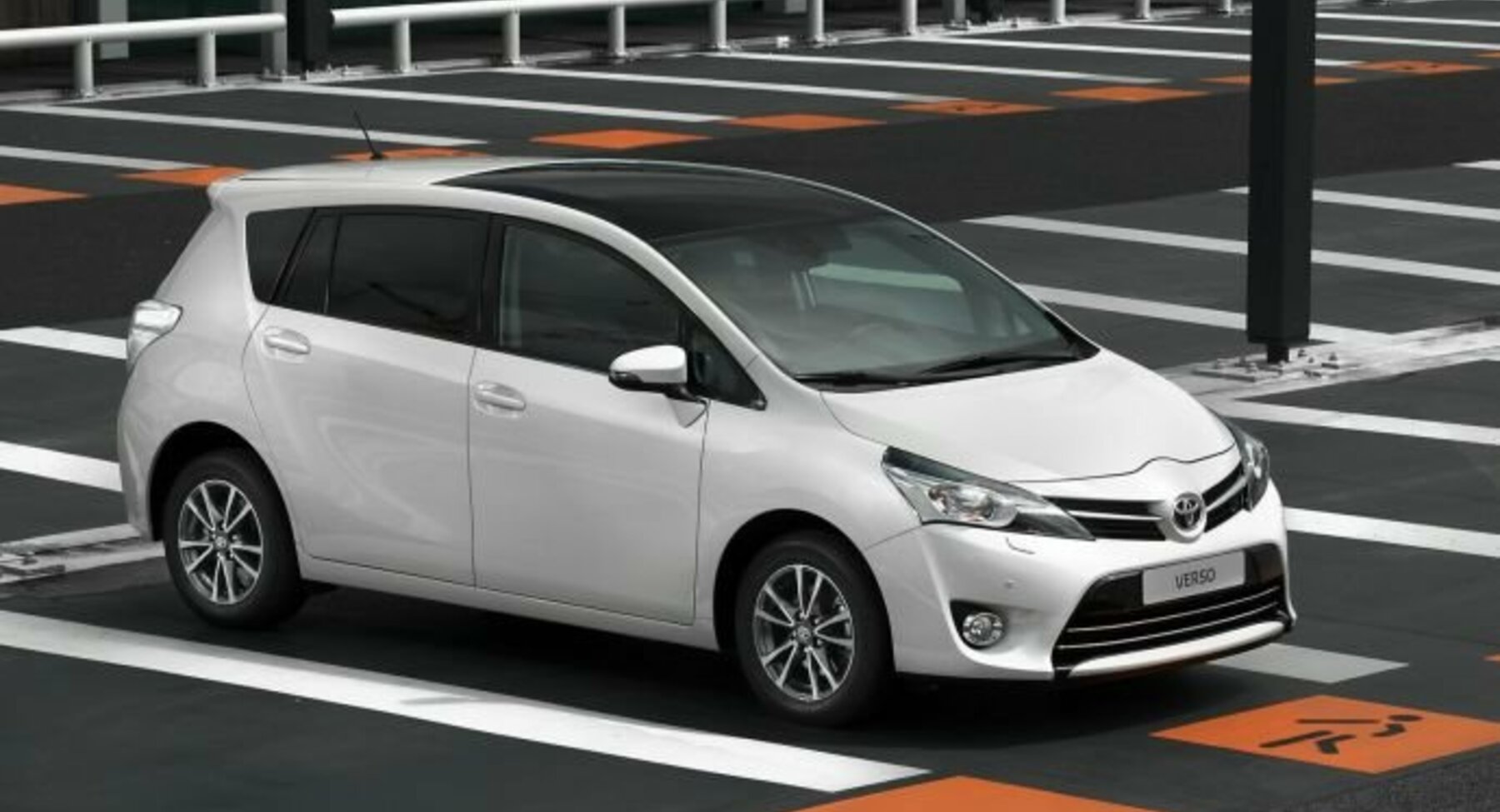 Toyota Verso (facelift 2012) 2.0 D-4D DPF (124 Hp) 2012, 2013, 2014 