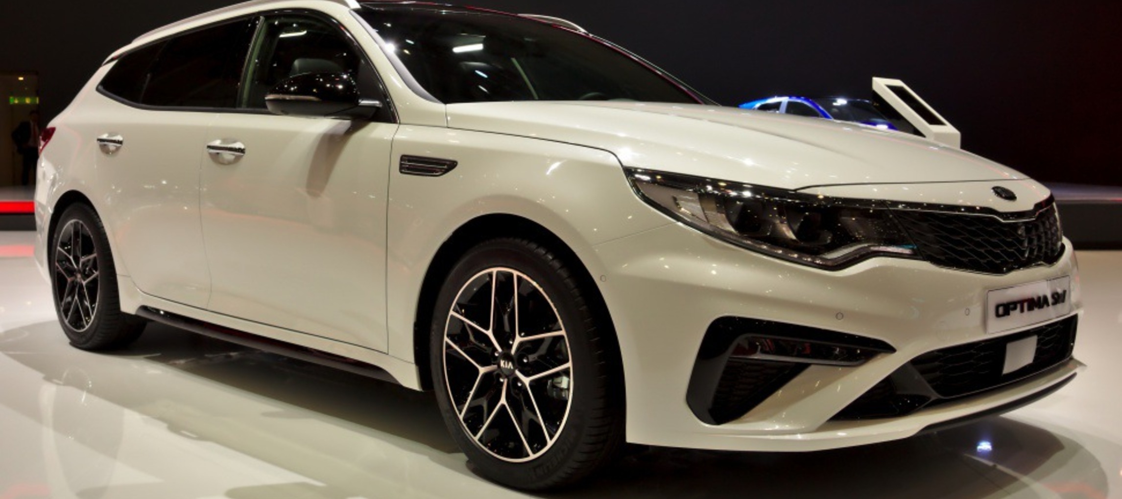 Kia Optima IV Sportswagon (facelift 2018) GT 2.0 T-GDI (238 Hp) Automatic 2018, 2019, 2020, 2021 