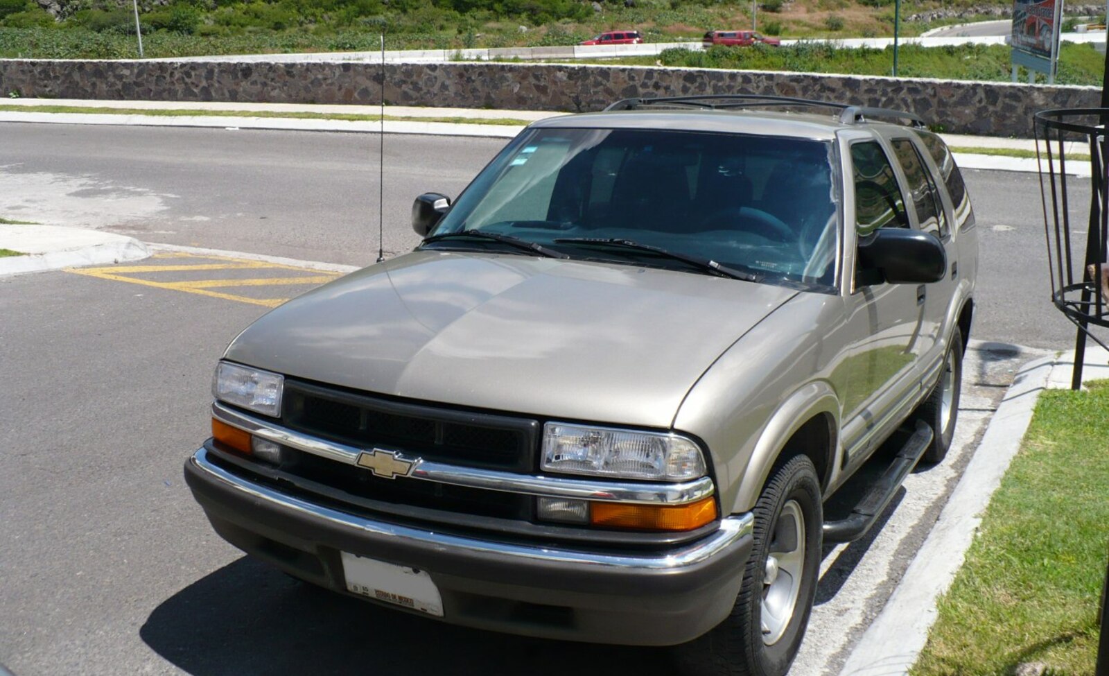 Chevrolet Blazer II (4-door, facelift 1998) 4.3 V6 SFI (190 Hp) Autotrac 4x4 Automatic 1998, 1999, 2000, 2001, 2002, 2003, 2004, 2005 