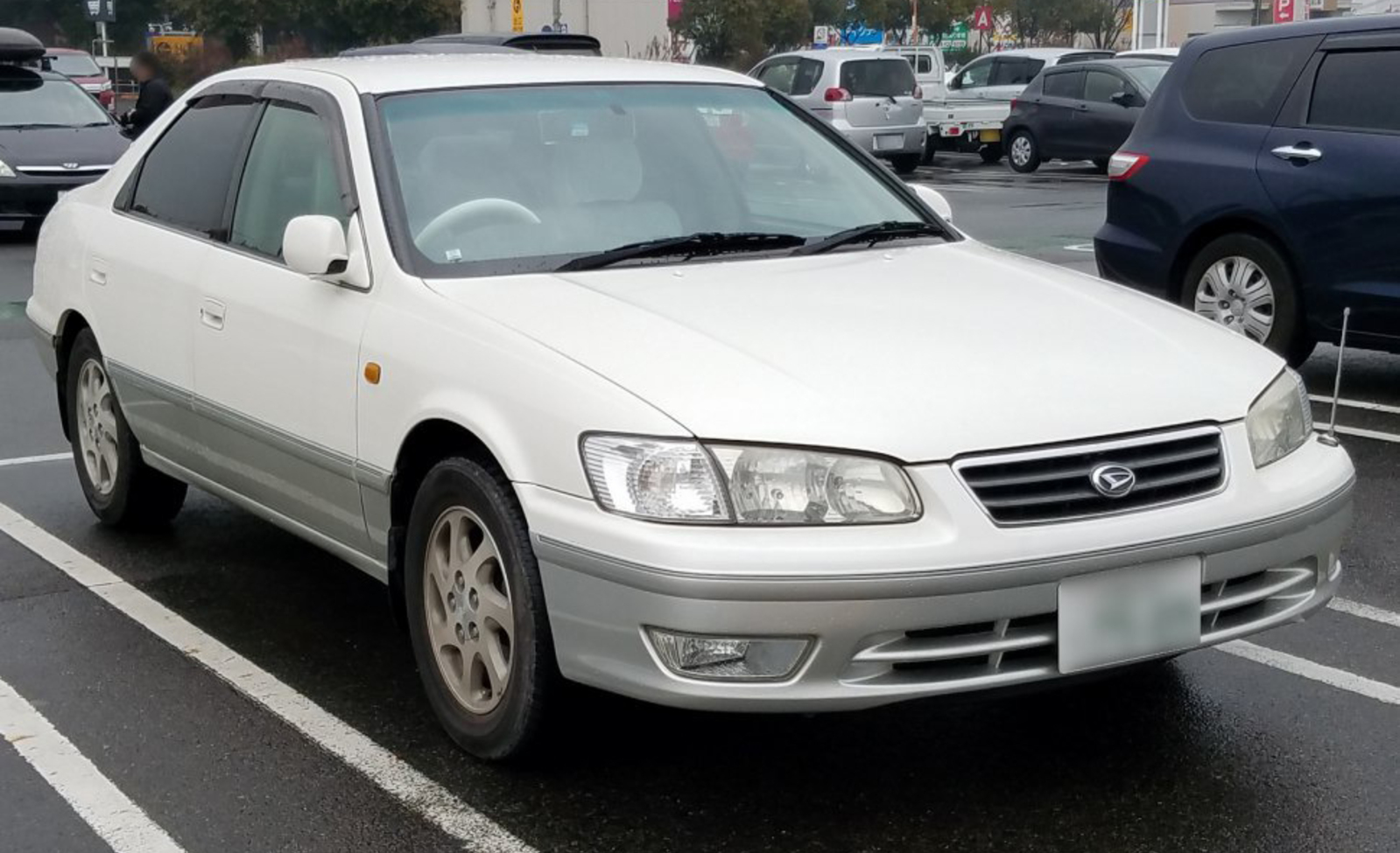 Daihatsu Altis 2.2 i 16V 4 WD (140 Hp) 2000, 2001 