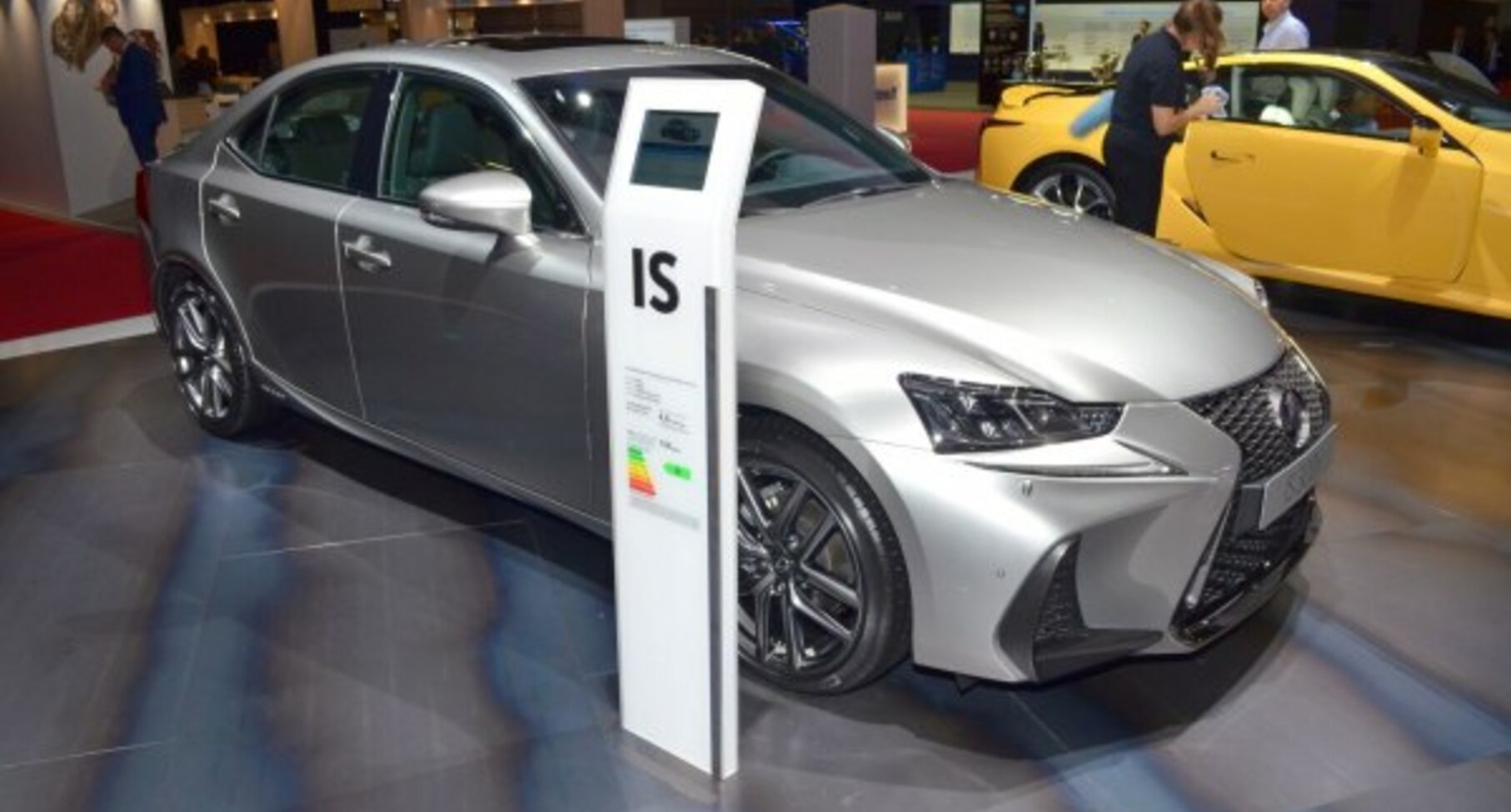 Lexus IS III (XE30, facelift 2016) 350 V6 (311 Hp) AWD ECT 2016, 2017, 2018, 2019, 2020 