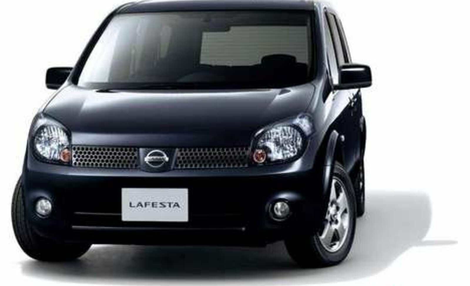 Nissan Lafesta 2.0 2WD (137 Hp) 2004, 2005, 2006, 2007 