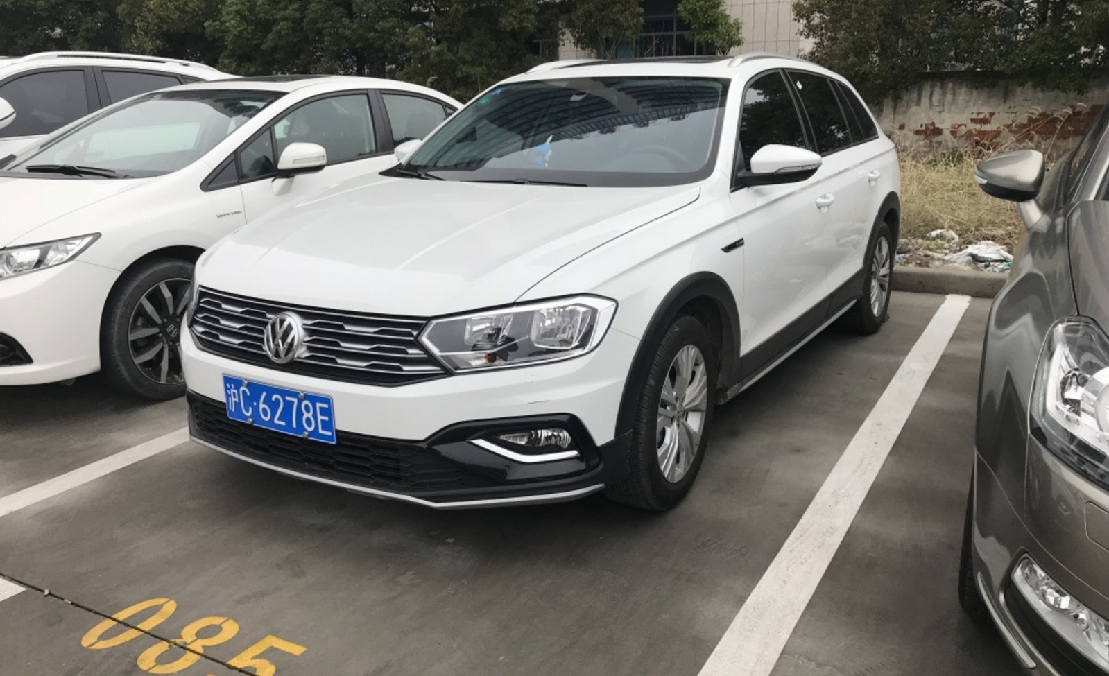 Volkswagen Bora III C-Trek (China) 1.4 230TSI (131 Hp) 2015, 2016, 2017, 2018 