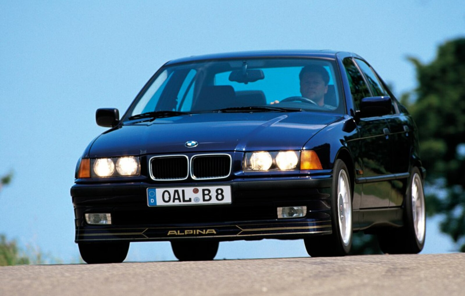 Alpina B8 (E36) 4.6 i V8 32V (333 Hp) 1995, 1996, 1997, 1998 