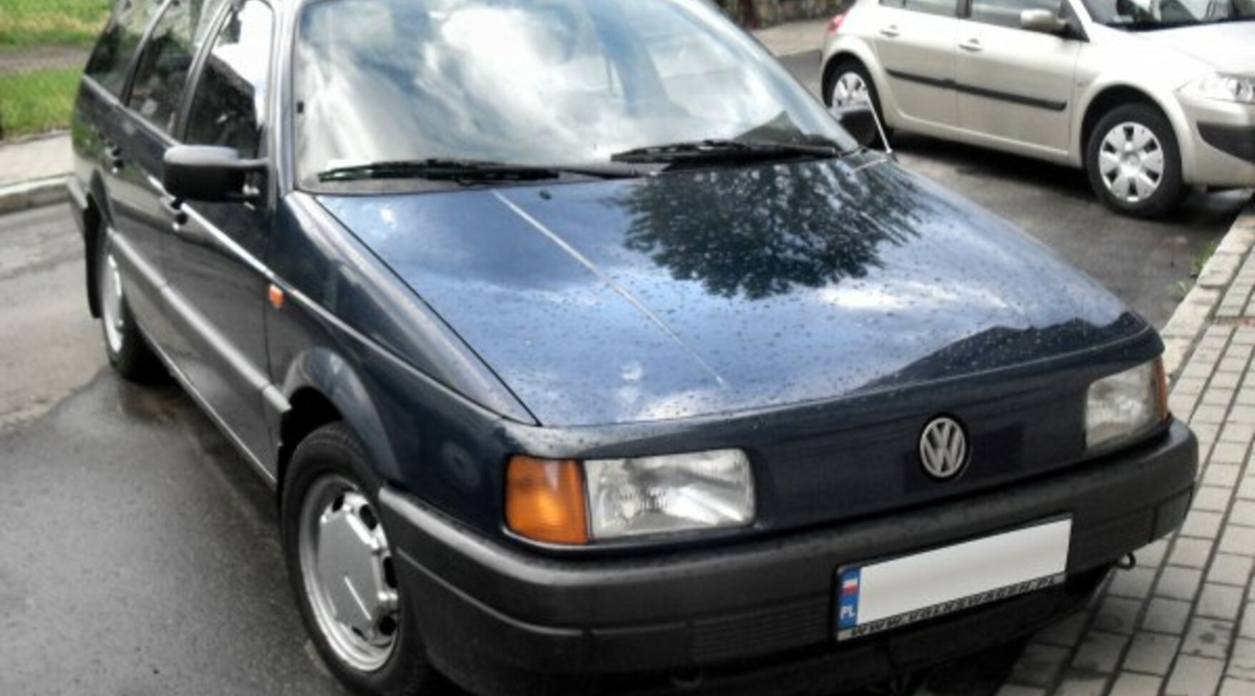 Volkswagen Passat Variant (B3) 1.8 16V (136 Hp) 1988, 1989 