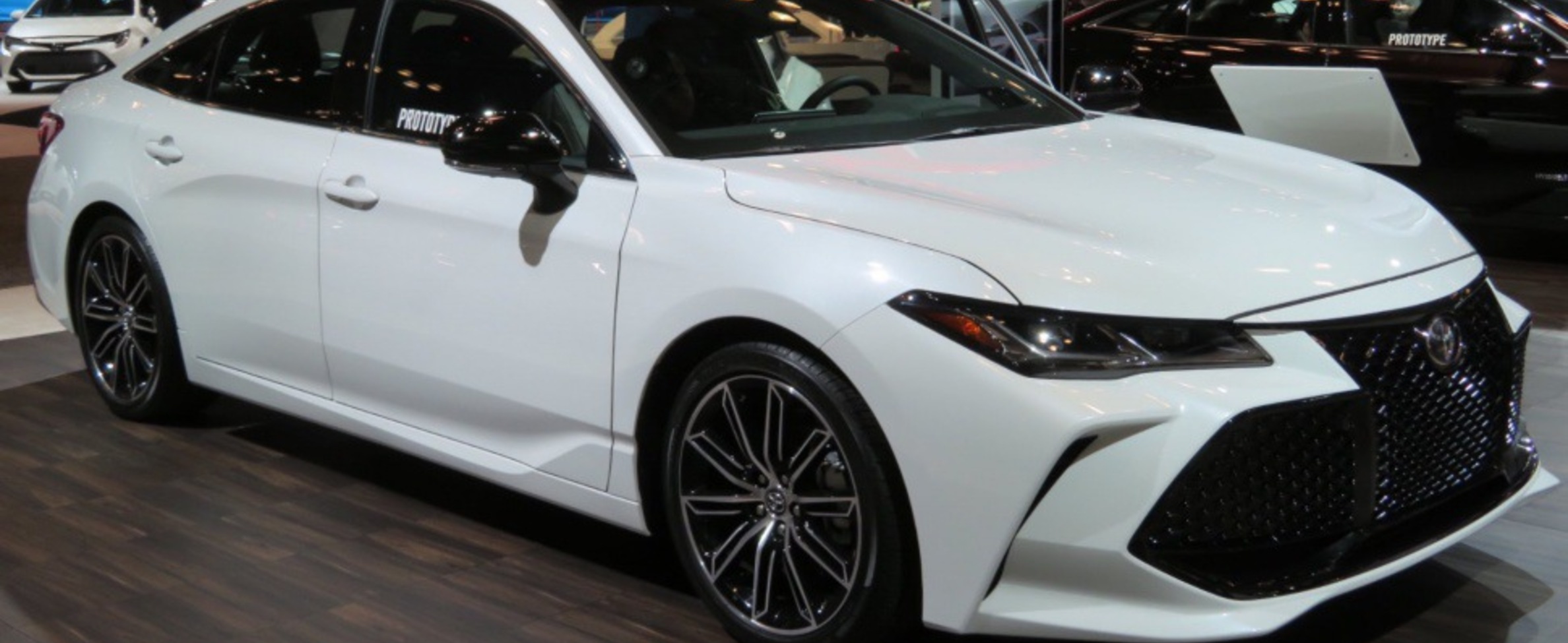 Toyota Avalon V (XX50) 2.5 (218 Hp) Hybrid Automatic 2018, 2019, 2020, 2021 