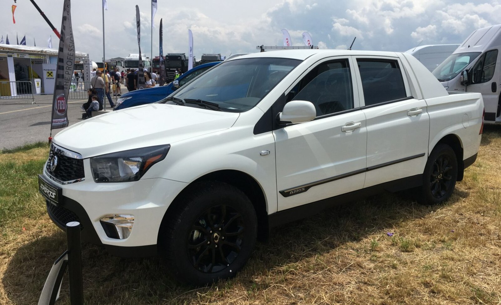 SsangYong Korando Sports 2.2 eXDi 220 VGT (178 Hp) 4WD 2017, 2018, 2019, 2020, 2021 