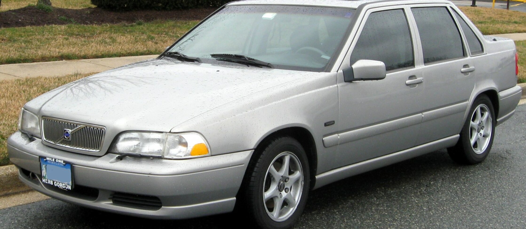Volvo S70 2.5 20 V (165 Hp) 1998, 1999, 2000 