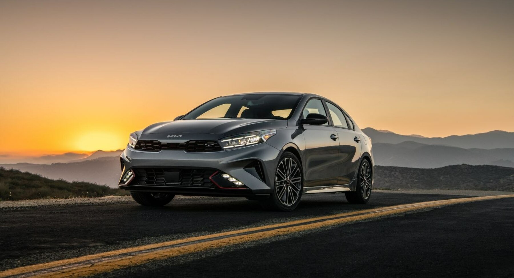 Kia Forte III (facelift 2021) 2.0 MPI (147 Hp) IVT 2021 