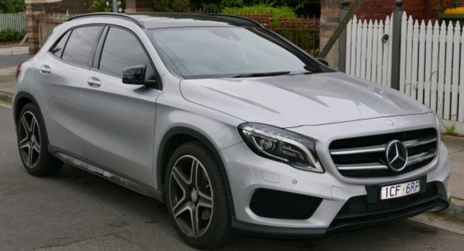 Mercedes-Benz GLA (X156) GLA 200 CDI (136 Hp) 4MATIC 2013, 2014, 2015, 2016, 2017 