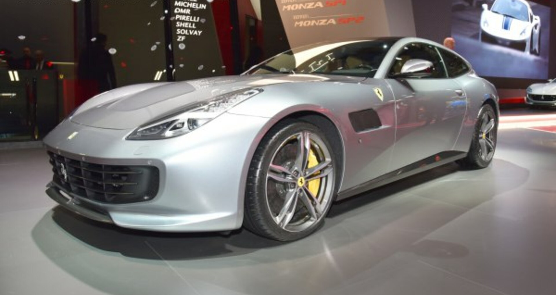 Ferrari GTC4Lusso 6.3 V12 (690 Hp) DCT 2016, 2017, 2018, 2019, 2020, 2021 