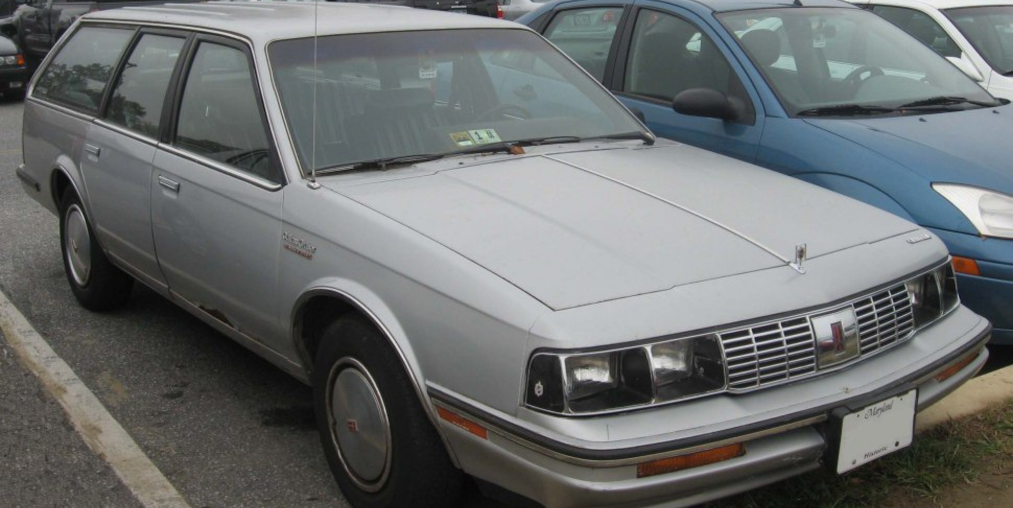 Oldsmobile Cutlass Ciera Station Wagon 2.5 i (106 Hp) 1981, 1982, 1983, 1984, 1985, 1986, 1987, 1988, 1989, 1990, 1991 