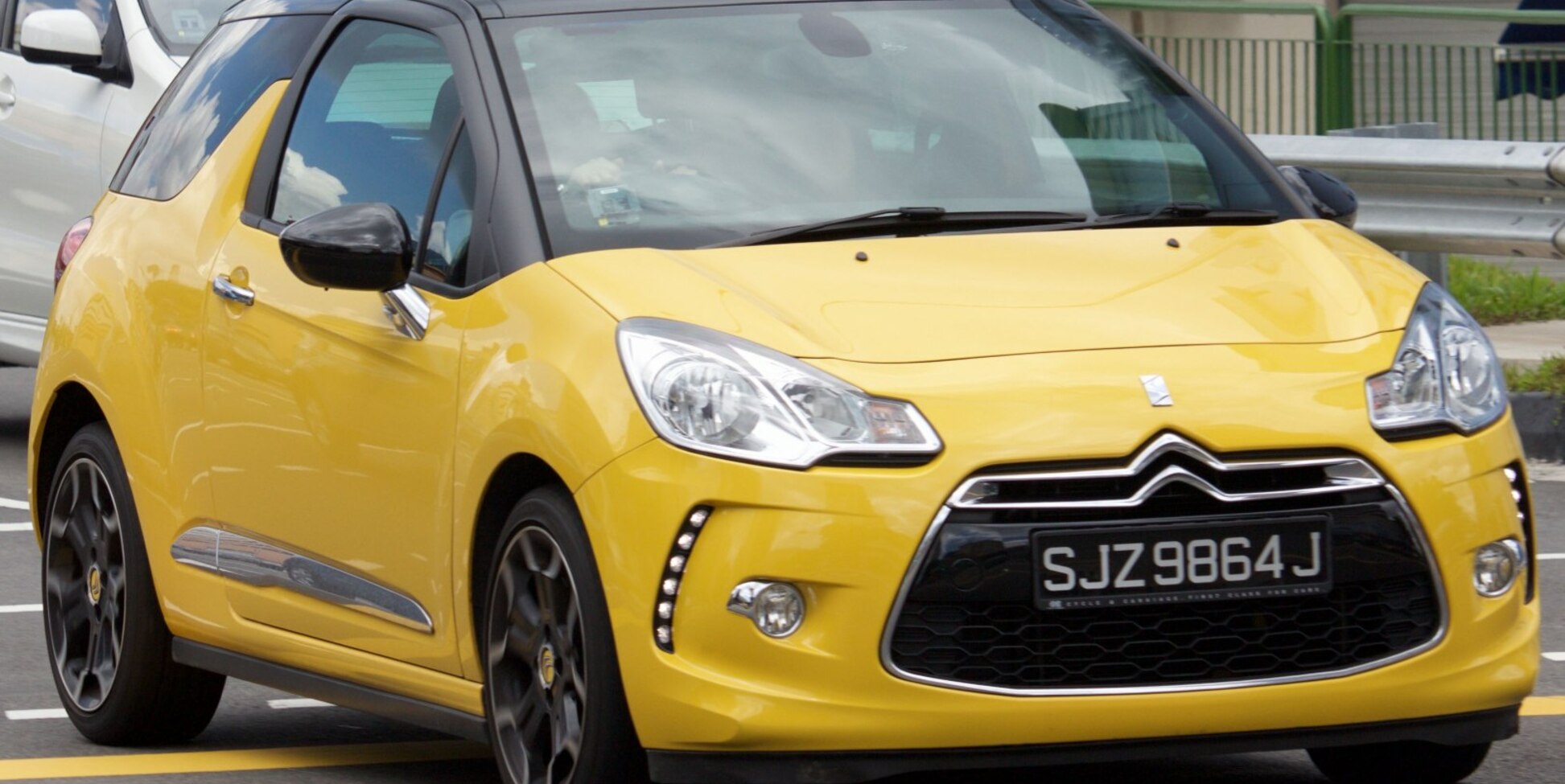 Citroen DS 3 (Phase I) 1.2 e-VTi PureTech (82 Hp) ETG 2013, 2014 