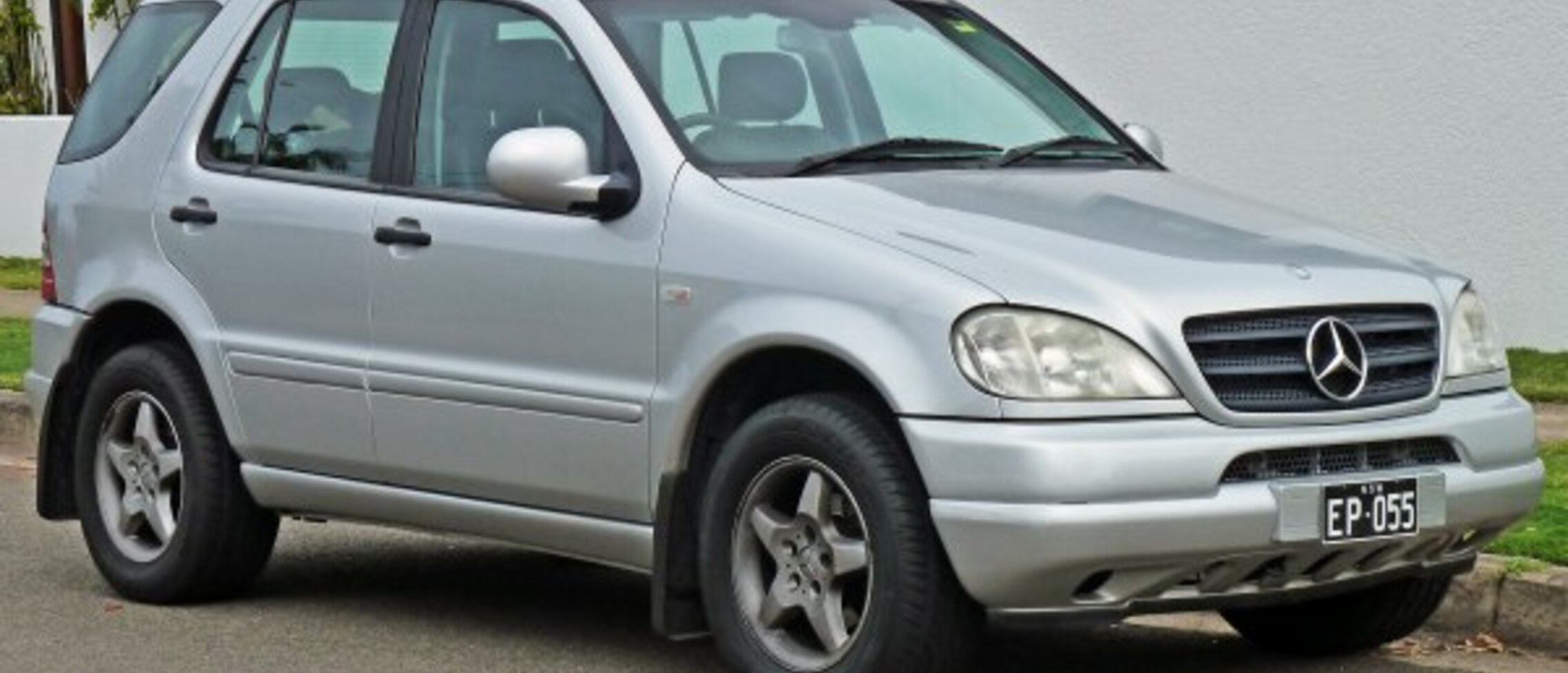 Mercedes-Benz M-class (W163) ML 320 V6 (218 Hp) 1997, 1998, 1999, 2000, 2001 