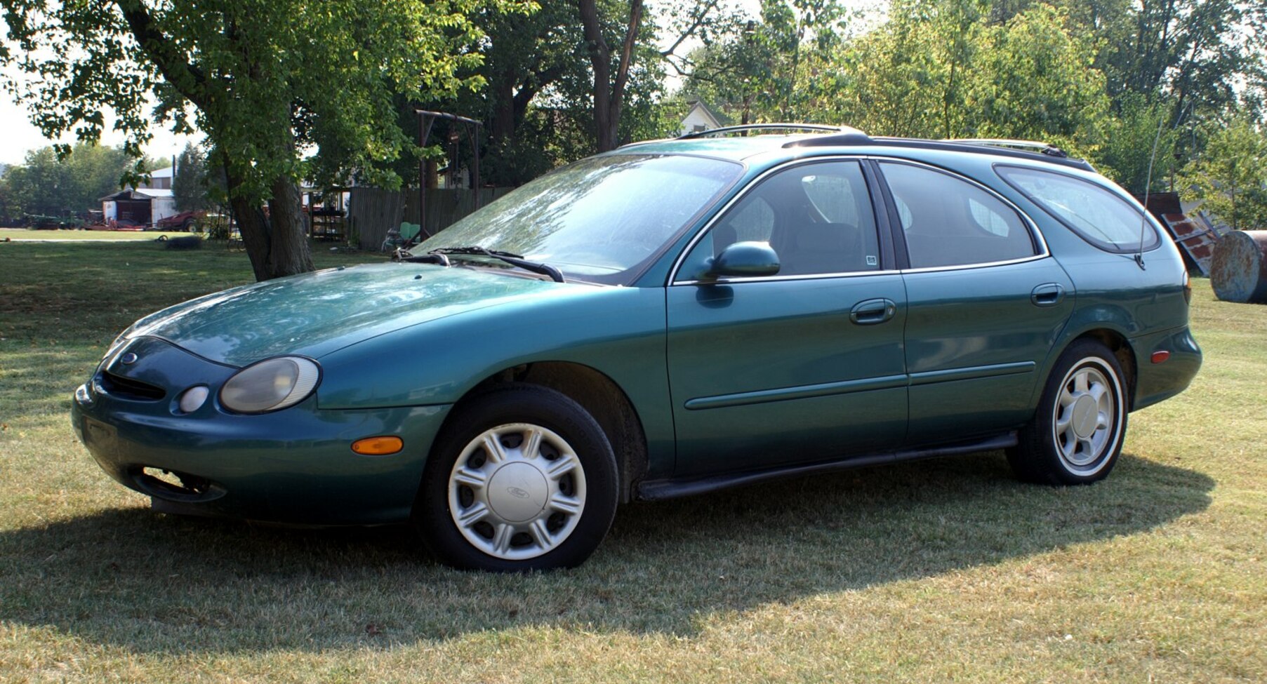 Ford Taurus III Station Wagon 3.0 V6 (147 Hp) Automatic 1995, 1996, 1997, 1998, 1999 