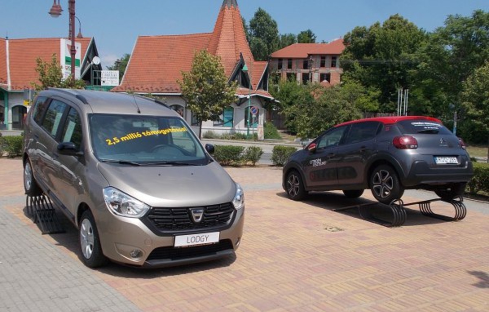 Dacia Lodgy (facelift 2017) 1.5 Blue dCi (116 Hp) 2018, 2019, 2020, 2021 