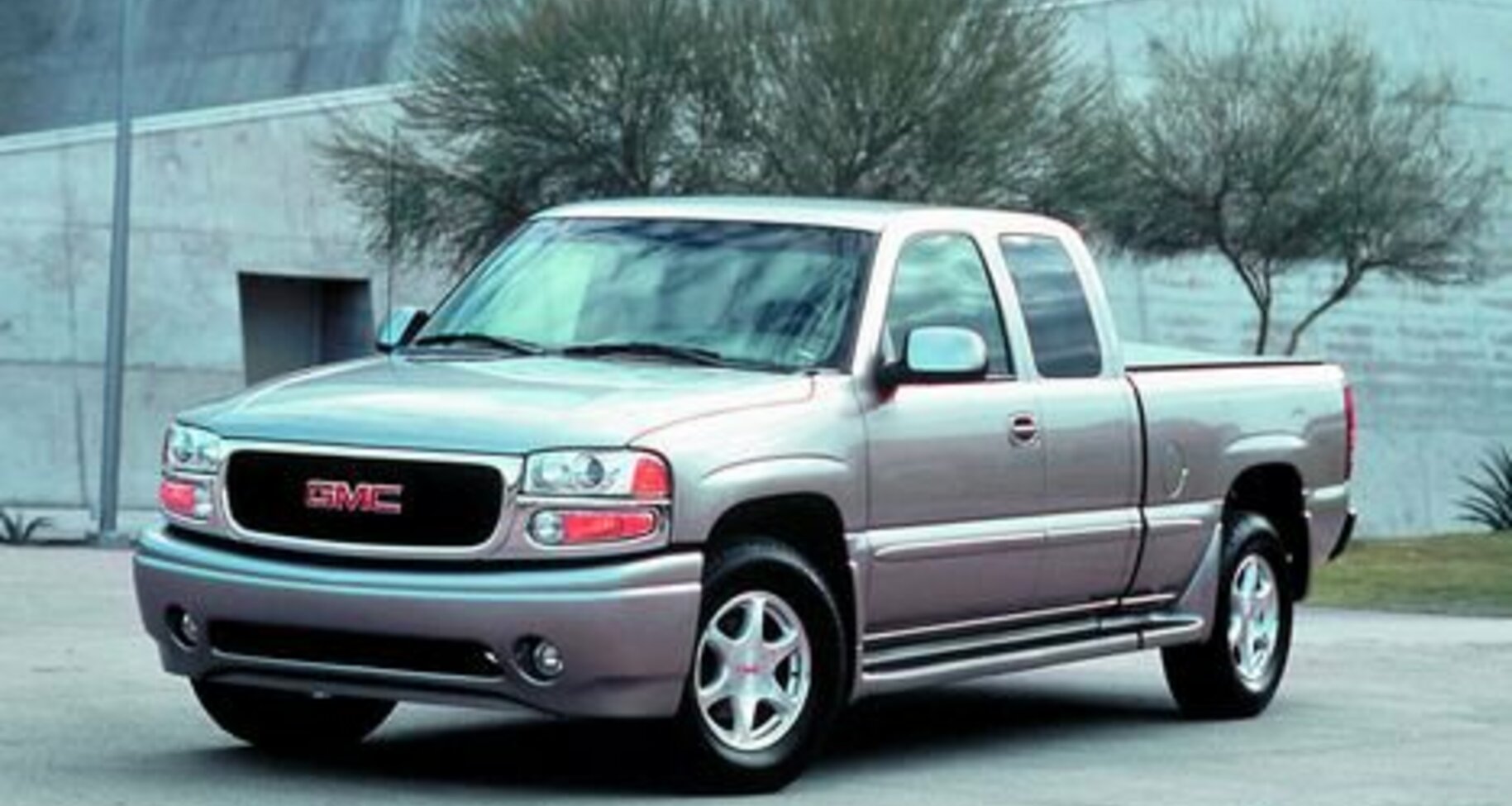 GMC Sierra (GM840) 8.1i V8 C2500 Regular Cab LWB (340 Hp) 2002, 2003, 2004, 2005, 2006, 2007 