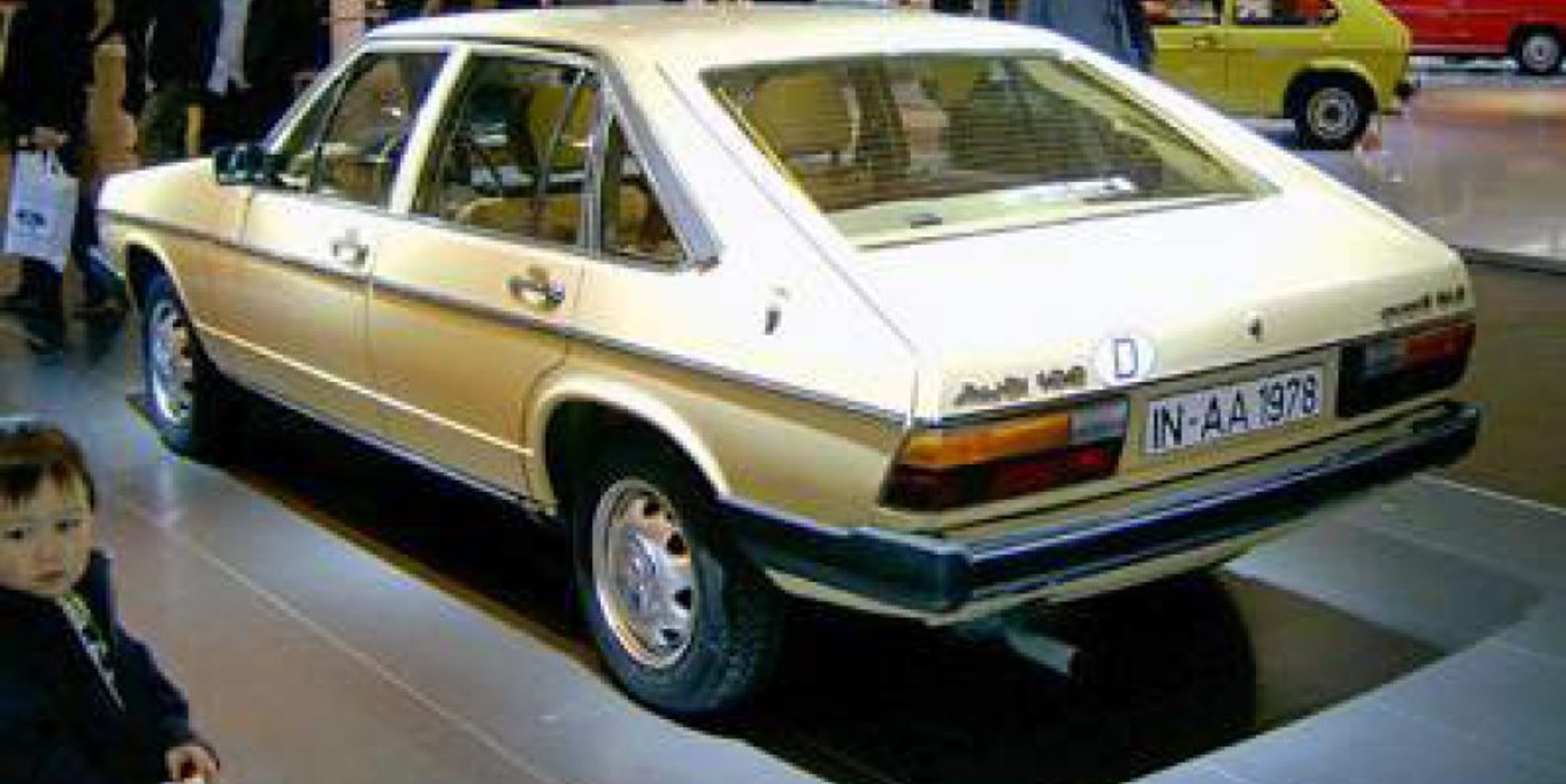Audi 100 Avant (C2, Typ 43) 2.1 L (115 Hp) 1977, 1978, 1979 