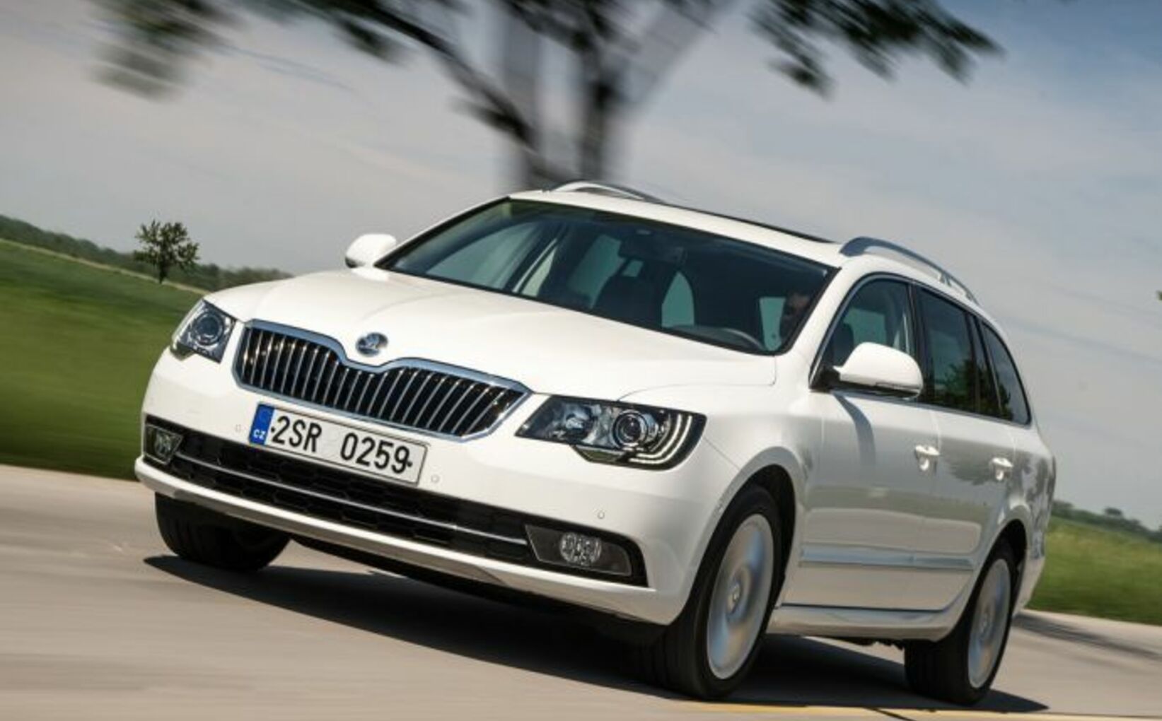 Skoda Superb II Combi (facelift 2013) 3.6 FSI (260 Hp) 4x4 DSG 2013, 2014, 2015 