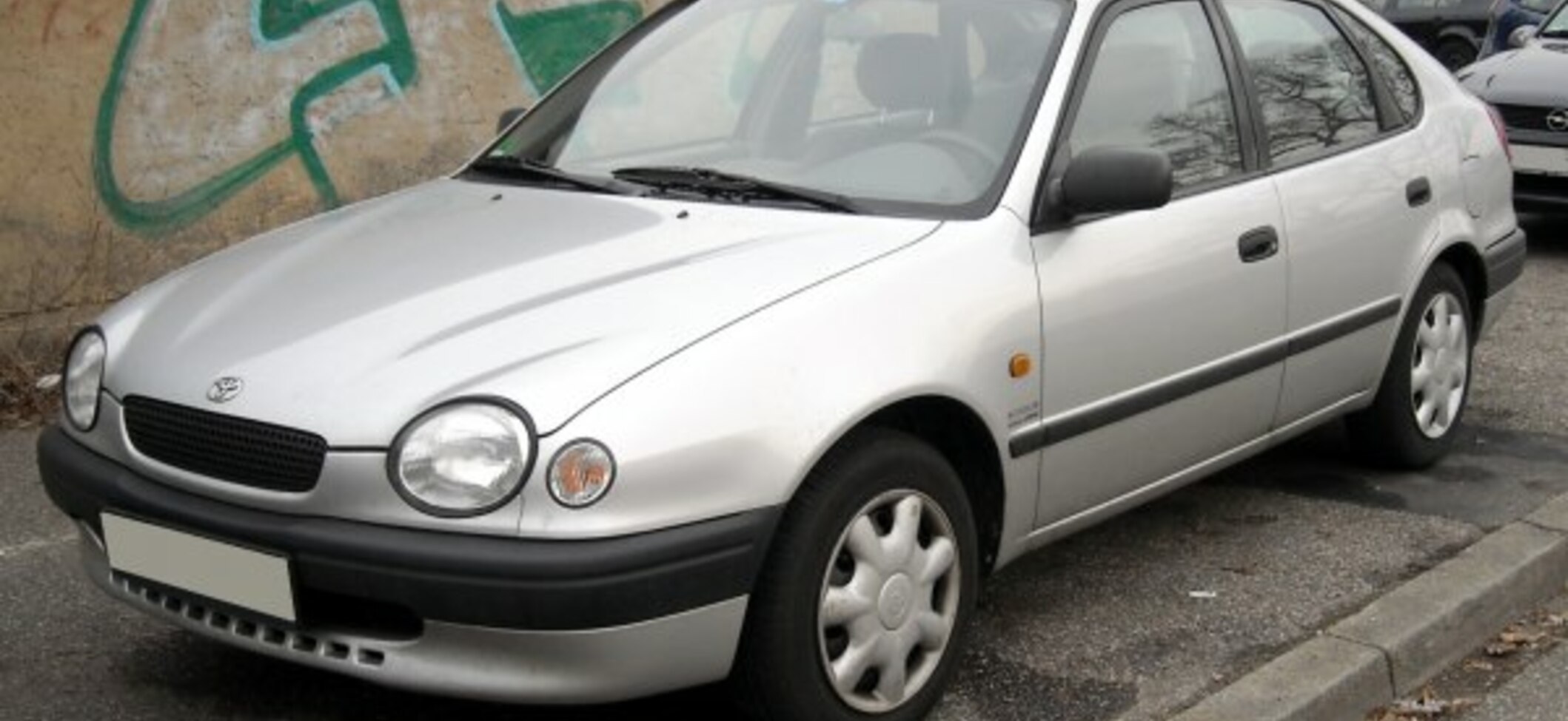 Toyota Corolla Hatch VIII (E110) 1.3 i 16V (86 Hp) 1997, 1998, 1999, 2000, 2001 