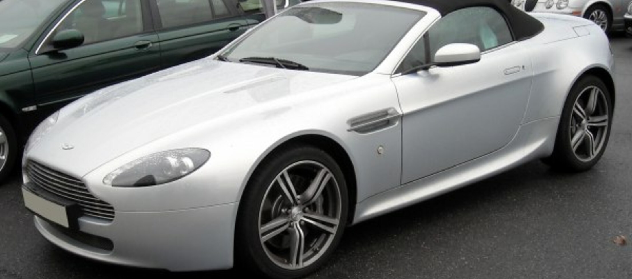 Aston Martin V8 Vantage Roadster (2005) 4.3 i V8 32V (385 Hp) 2006, 2007, 2008 