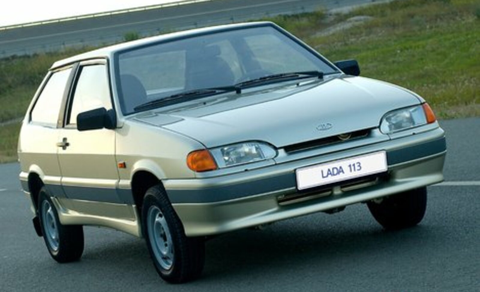 Lada 2113 1.5 i (79 Hp) 2004, 2005, 2006, 2007, 2008, 2009, 2010, 2011, 2012, 2013 